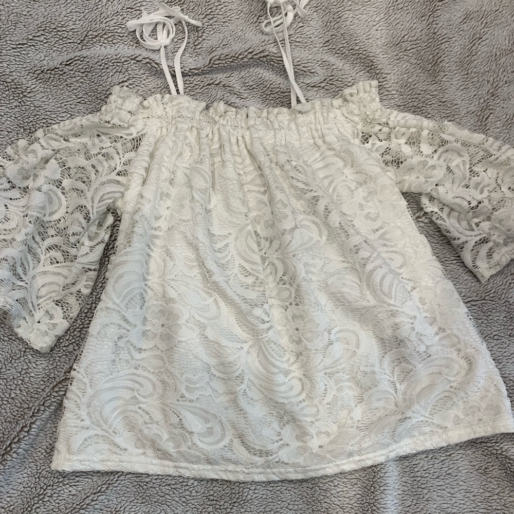 Lace shoulder tie top